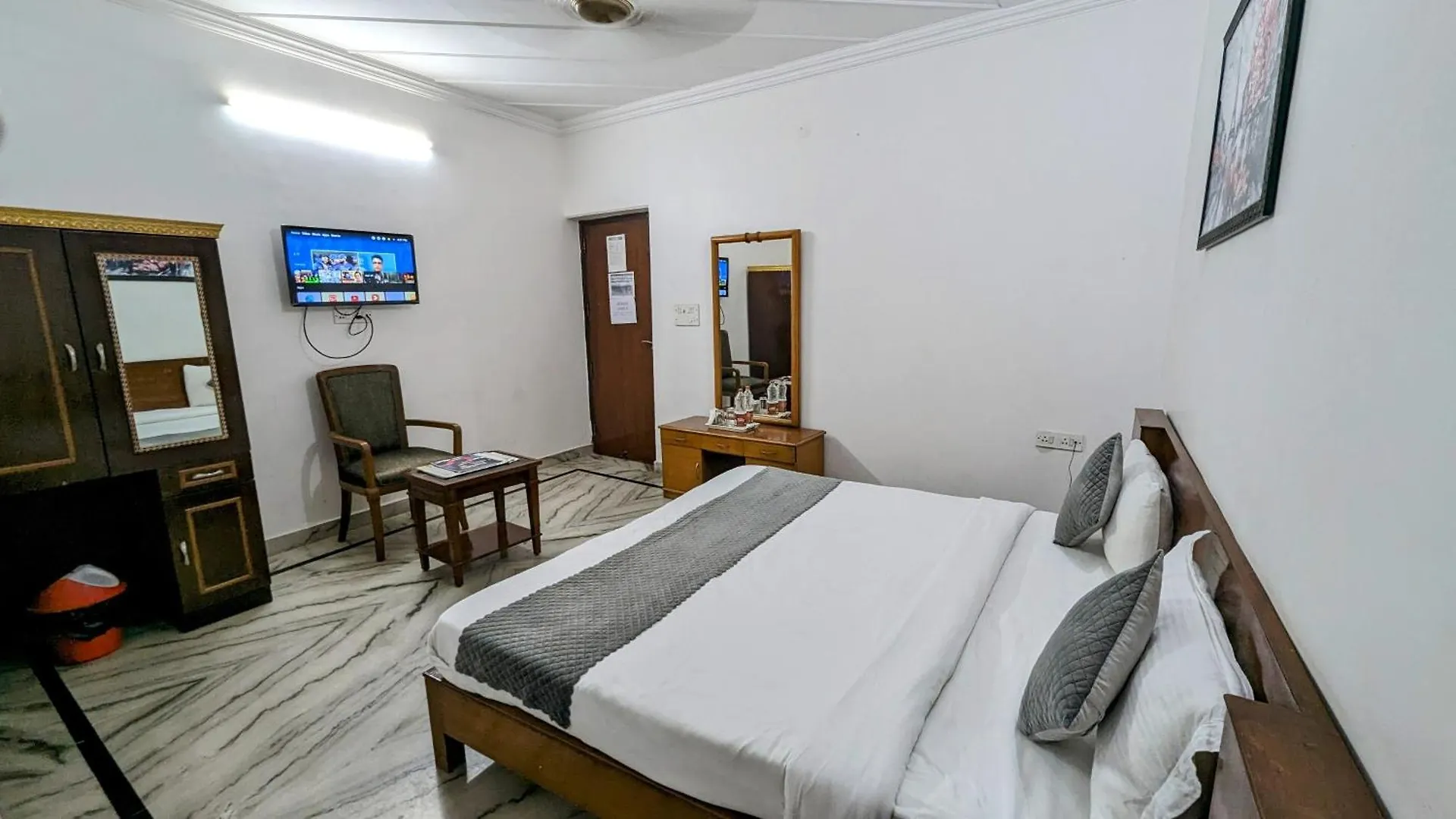Hotel Lecston @Yashobhoomi Dwarka Sector - 25 Metro Station Delhi