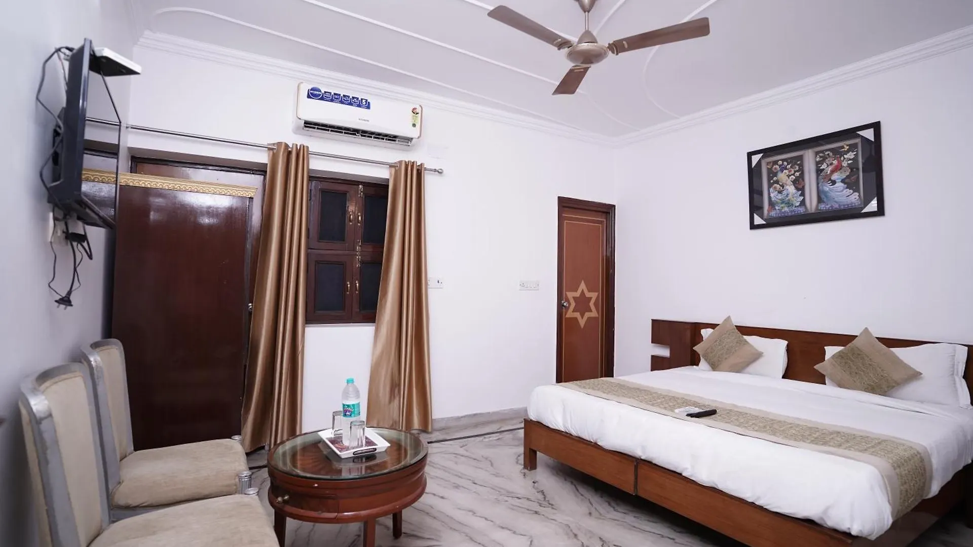 Hotel Lecston @Yashobhoomi Dwarka Sector - 25 Metro Station Delhi  India