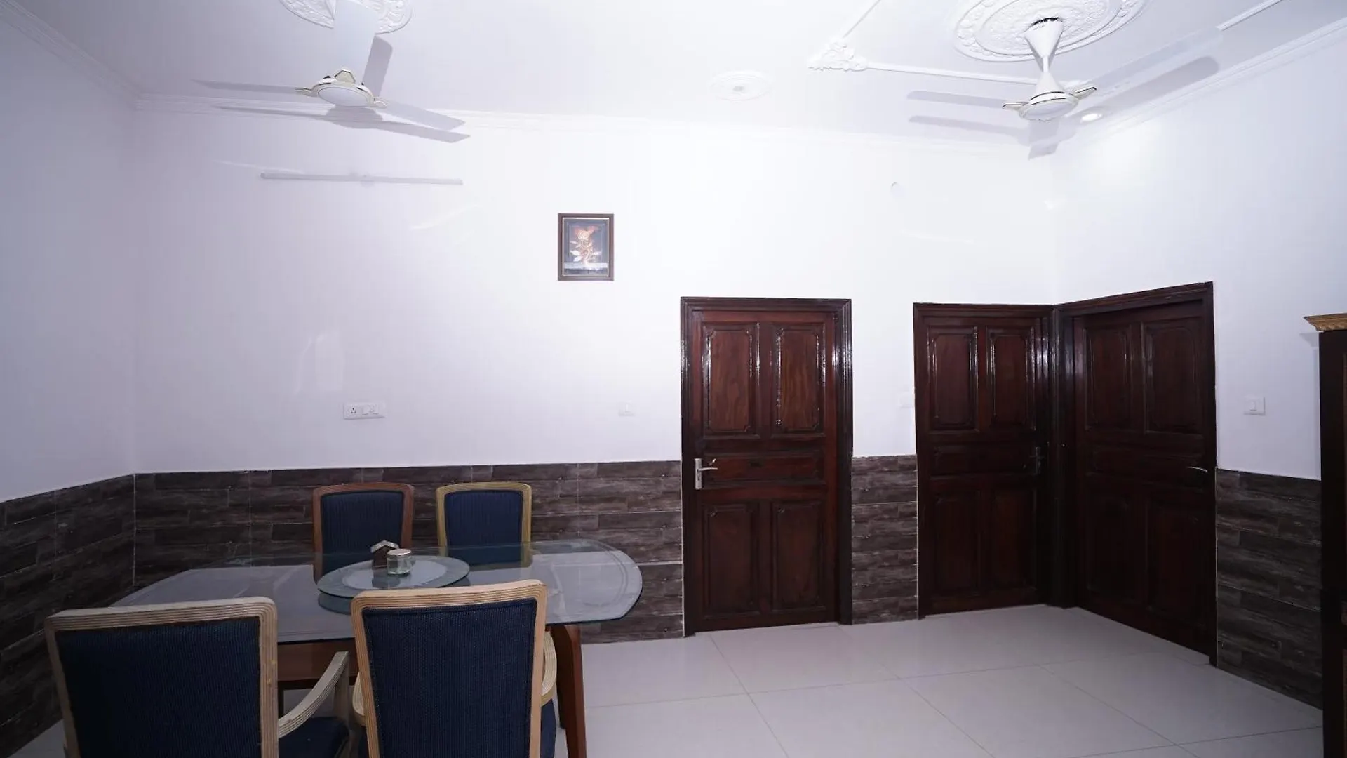 Hotel Lecston @Yashobhoomi Dwarka Sector - 25 Metro Station Delhi  3*, Delhi (National Capital Territory of India) India