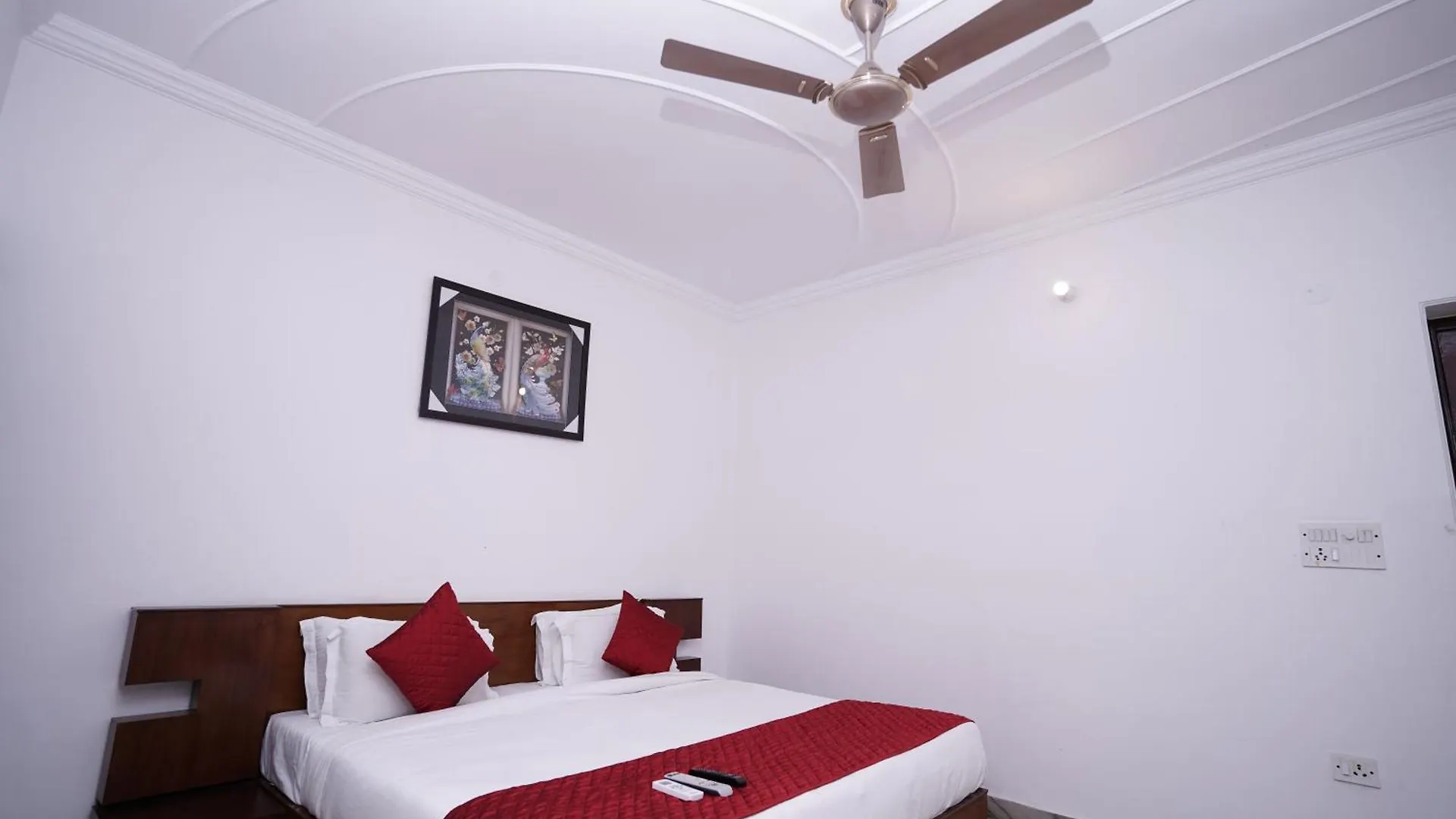 Hotel Lecston @Yashobhoomi Dwarka Sector - 25 Metro Station Delhi